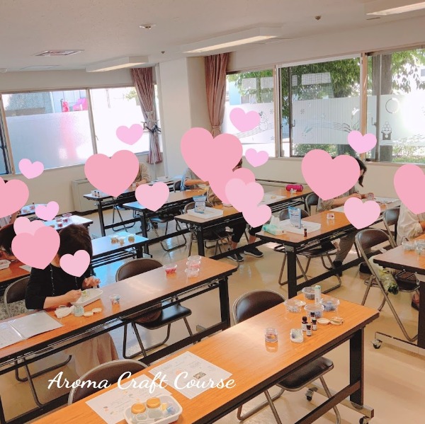 働く婦人の家様で「アロマクラフト教室４回コース」